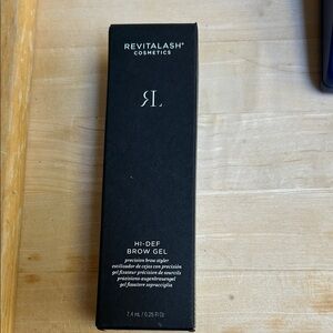 Revitalash Hi-Def Brow Gel - soft brown